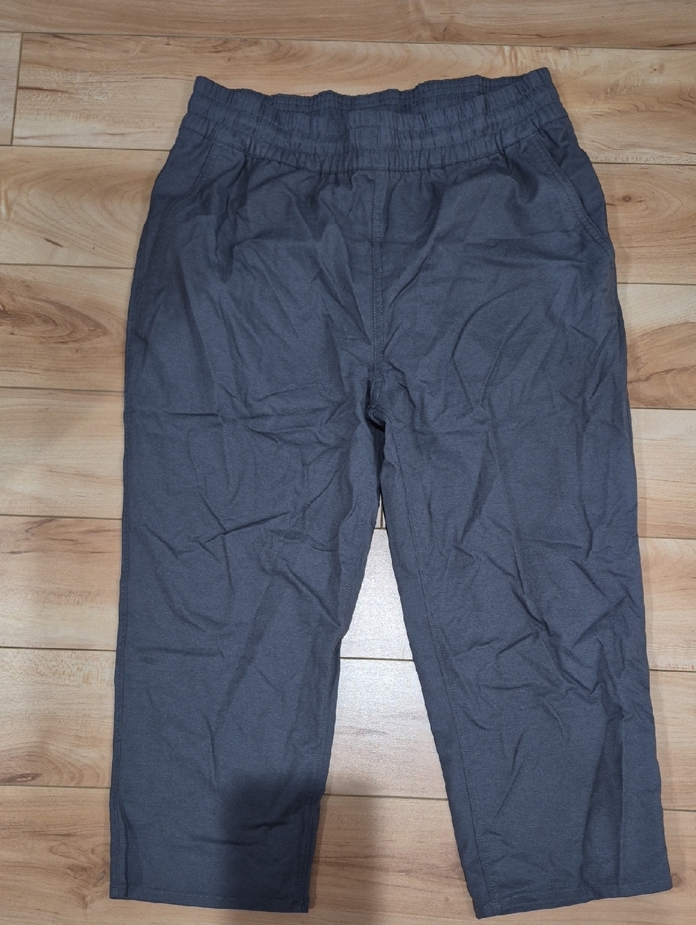 The North Face Girl's Size 14/16 Gray Capris